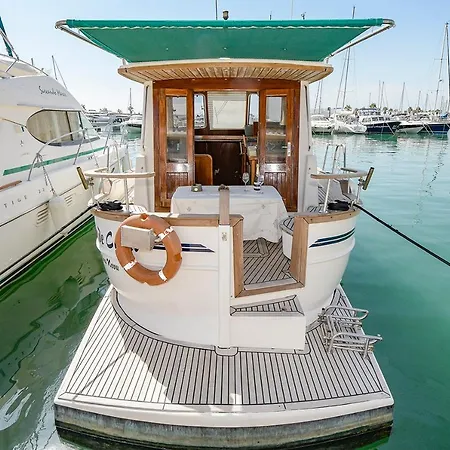 Barco Menorquina * Sitges